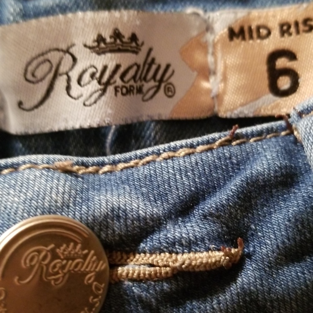 Jeans - Picture 2 of 7